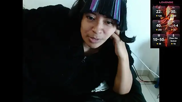 Snapshot of Acelinrose chatting on October 2025 03:17:02 AM Acelinrose online show from October 2025 03:17:02 AM