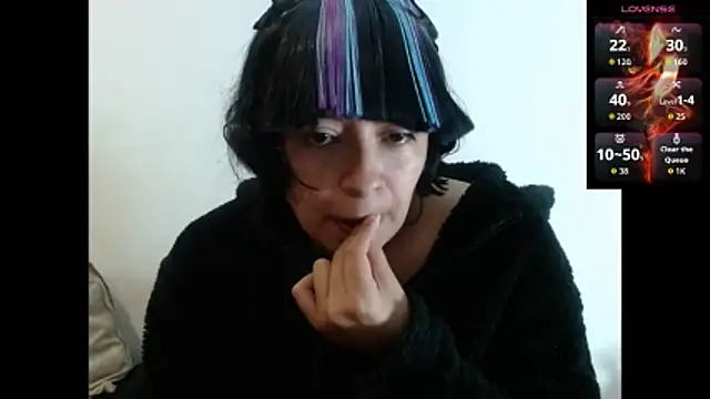 Snapshot of Acelinrose chatting on November 2025 01:28:02 AM Acelinrose online show from November 2025 01:28:02 AM