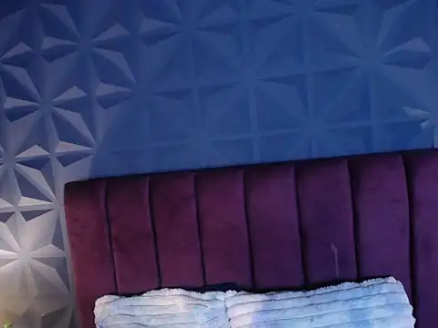 sarah skys online show from November 2025 03:26:02 AM