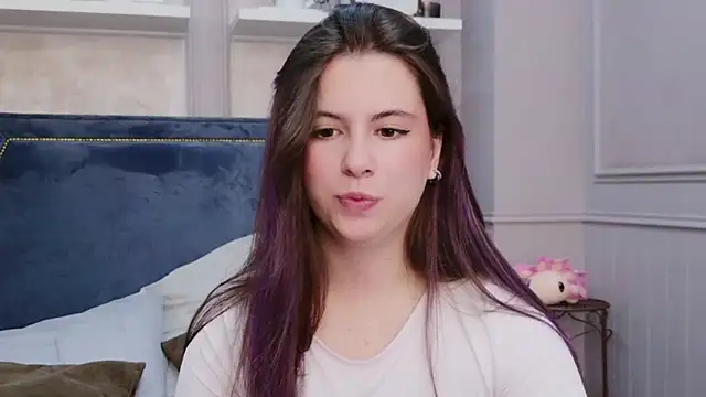 Snapshot of Akira_Halls chatting on November 2025 08:40:01 PM Akira Halls online show from November 2025 08:40:01 PM