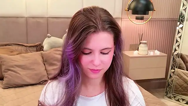 Snapshot of Akira_Halls chatting on November 2025 08:41:02 PM Akira Halls online show from November 2025 08:41:02 PM