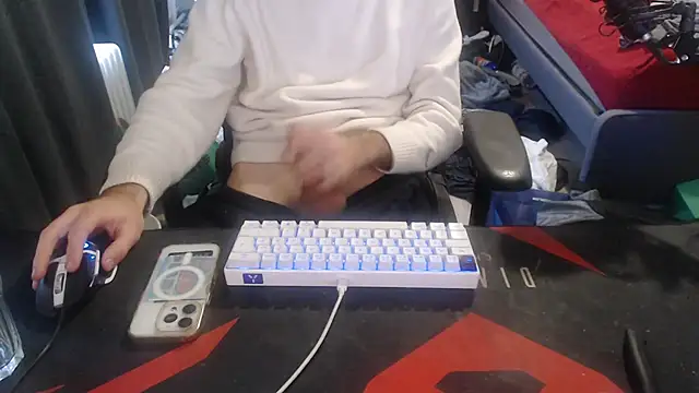 geil20CM2 online show from November 2025 03:10:02 PM