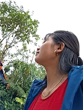 diamond-- online show from November 2025 12:44:01 AM