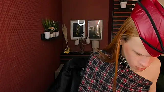 Snapshot of ChloeValentinee chatting on October 2025 12:53:02 PM ChloeValentinee online show from October 2025 12:53:02 PM