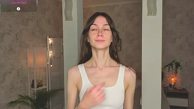 Snapshot of ReneeLippeatt chatting on October 2025 07:24:02 PM ReneeLippeatt online show from October 2025 07:24:02 PM