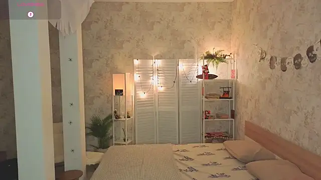 Snapshot of ReneeLippeatt chatting on November 2025 07:38:02 PM ReneeLippeatt online show from November 2025 07:38:02 PM