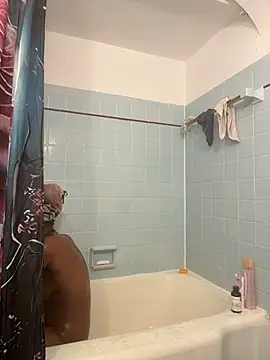 oceanmotion762 online show from October 2025 04:05:02 AM