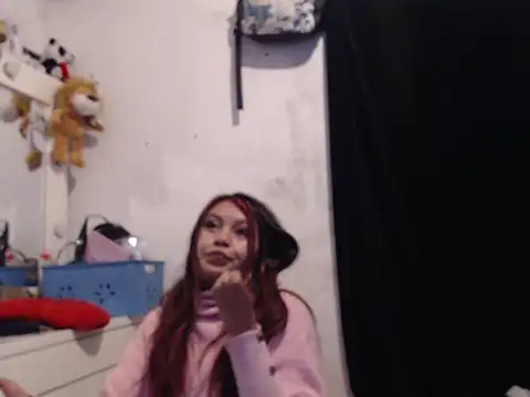 dulce-emily18 online show from September 2025 03:19:02 AM