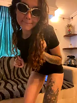 Camila Nyx online show from December 2025 08:14:01 PM