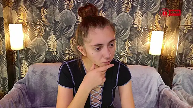 Snapshot of Charming_LIA chatting on October 2025 01:31:01 PM Charming LIA online show from October 2025 01:31:01 PM