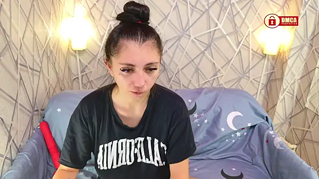 Snapshot of Charming_LIA chatting on November 2025 12:38:01 PM Charming LIA online show from November 2025 12:38:01 PM