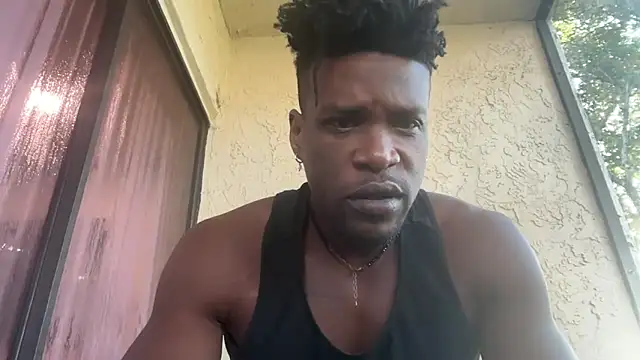 MrDaddyBlackNi9e online show from September 2025 12:20:01 PM