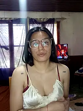 Snapshot of lucixxx14 chatting on October 2025 04:08:01 PM lucixxx14 online show from October 2025 04:08:01 PM