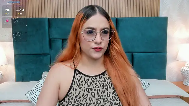 Snapshot of Amber_kiss_ chatting on October 2025 06:28:02 PM Amber kiss online show from October 2025 06:28:02 PM