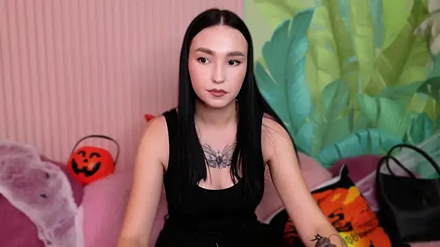 Snapshot of Amanda_Choi chatting on October 2025 08:21:02 PM Amanda Choi online show from October 2025 08:21:02 PM