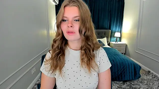 WildeDesiree online show from October 2025 12:34:02 PM