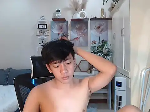 niel cumshow online show from November 2025 05:08:01 PM