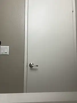 Snapshot of Zellyzelly2100 chatting on November 2025 12:41:01 AM Zellyzelly2100 online show from November 2025 12:41:01 AM