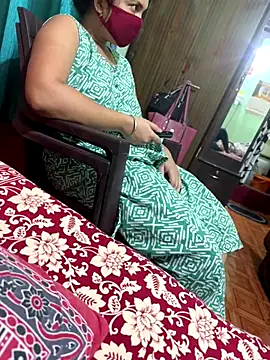 riyam5505 online show from September 2025 10:41:01 AM