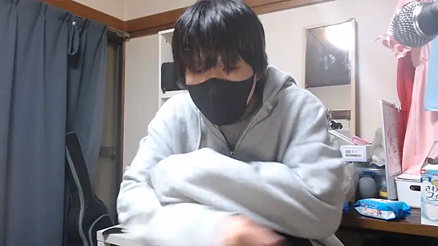 Snapshot of nuu1_221 chatting on November 2025 11:07:02 PM nuu1 221 online show from November 2025 11:07:02 PM