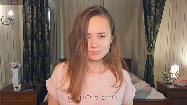 Snapshot of Crysta1Eva_ chatting on October 2025 07:20:01 AM Crysta1Eva online show from October 2025 07:20:01 AM