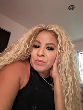 Areli Salomon online show from September 2025 08:13:01 PM