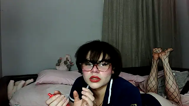 LunaMilav online show from September 2025 12:58:02 AM