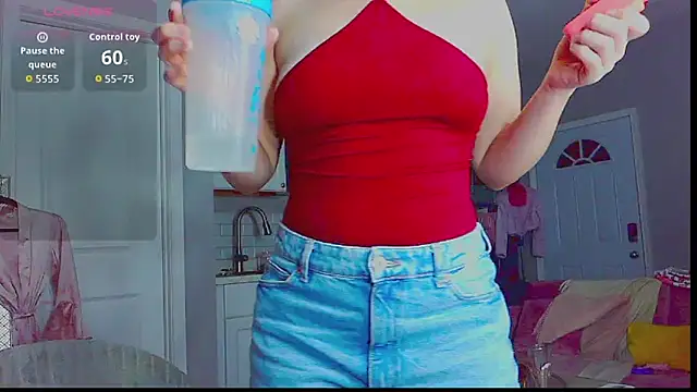 LunaMilav online show from October 2025 01:48:02 AM