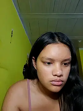 Snapshot of Mariii_Foxx chatting on October 2025 12:14:02 PM Mariii Foxx online show from October 2025 12:14:02 PM
