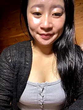 violet-00 online show from November 2025 03:12:02 PM