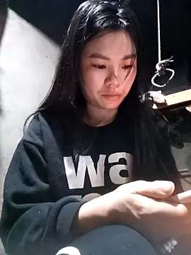 Snapshot of Suny_babyy chatting on November 2025 10:21:02 PM Suny babyy online show from November 2025 10:21:02 PM