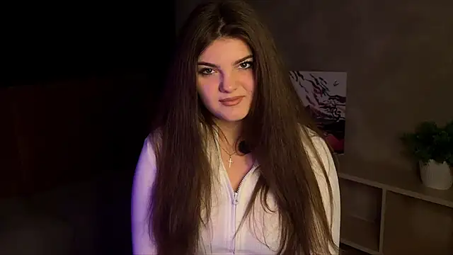 Snapshot of StephanieeMiller chatting on October 2025 12:30:02 AM StephanieeMiller online show from October 2025 12:30:02 AM