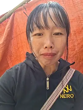 helenzz online show from October 2025 02:09:01 AM