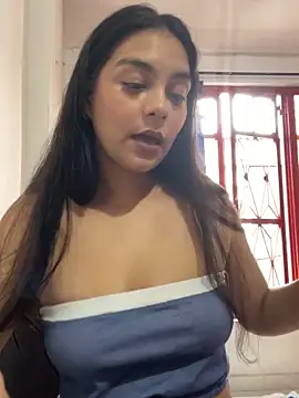 Snapshot of Selene_Wings22 chatting on November 2025 08:07:01 PM Selene Wings22 online show from November 2025 08:07:01 PM