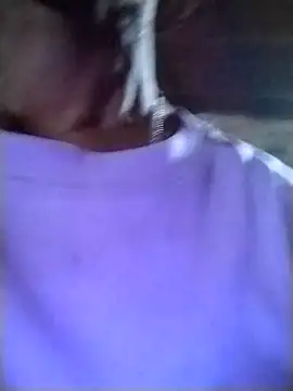 Snapshot of abigail-00 chatting on October 2025 11:42:02 AM abigail-00 online show from October 2025 11:42:02 AM