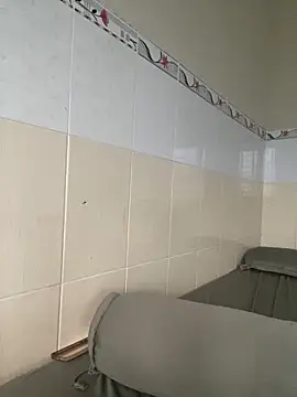 Snapshot of Linh247380 chatting on October 2025 03:38:01 AM Linh247380 online show from October 2025 03:38:01 AM