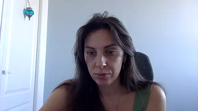 Myronell online show from October 2025 06:44:01 AM