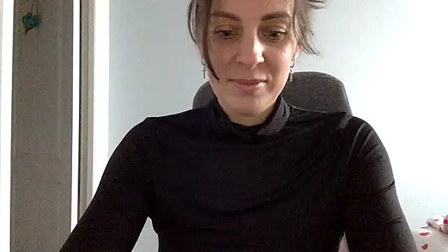 Myronell online show from October 2025 10:58:02 AM