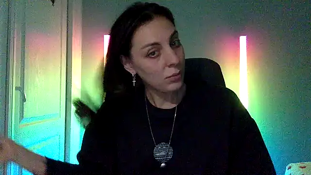 Myronell online show from October 2025 04:42:01 PM