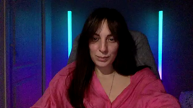 Myronell online show from November 2025 05:35:01 PM