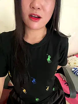 Snapshot of Be_xinh chatting on November 2025 03:50:01 AM Be xinh online show from November 2025 03:50:01 AM