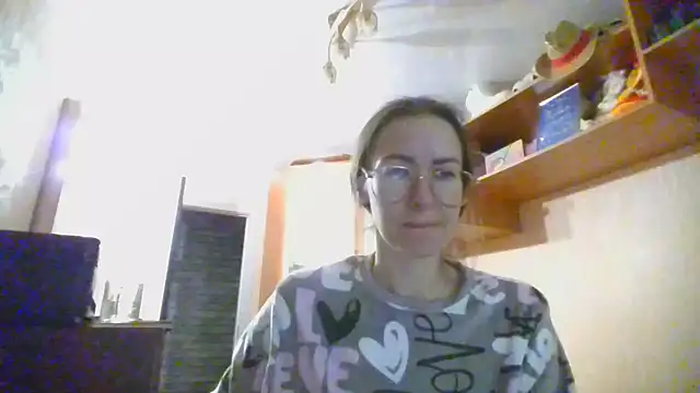 Snapshot of Norivann chatting on October 2025 05:08:01 AM Norivann online show from October 2025 05:08:01 AM