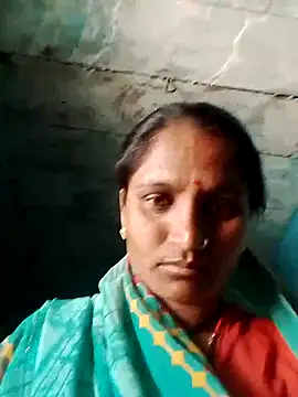 Snapshot of Pooja6060 chatting on October 2025 06:05:01 AM Pooja6060 online show from October 2025 06:05:01 AM