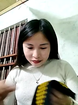 Mai4568 online show from October 2025 01:45:02 PM