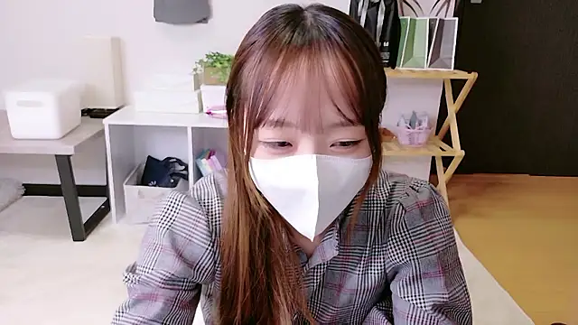 Snapshot of saku_sakura_ chatting on November 2025 03:41:01 AM saku sakura online show from November 2025 03:41:01 AM