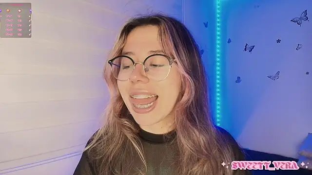 Snapshot of sweettvera chatting on October 2025 10:35:01 AM sweettvera online show from October 2025 10:35:01 AM