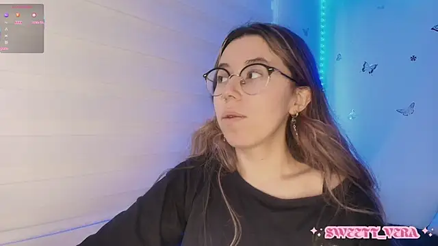 Snapshot of sweettvera chatting on October 2025 12:38:01 PM sweettvera online show from October 2025 12:38:01 PM