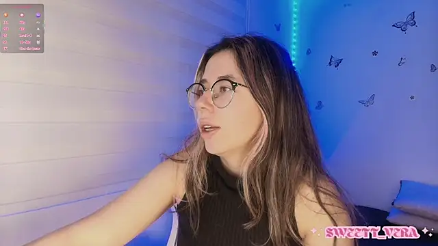 Snapshot of sweettvera chatting on October 2025 10:00:02 AM sweettvera online show from October 2025 10:00:02 AM