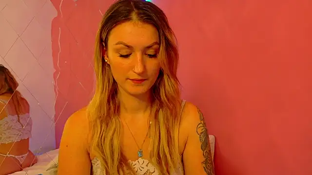 Snapshot of Anaayss_ chatting on October 2025 04:57:01 AM Anaayss online show from October 2025 04:57:01 AM