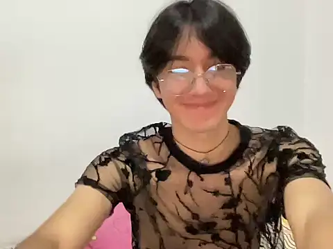 Snapshot of Matti_Mendez_ chatting on October 2025 05:11:02 PM Matti Mendez online show from October 2025 05:11:02 PM